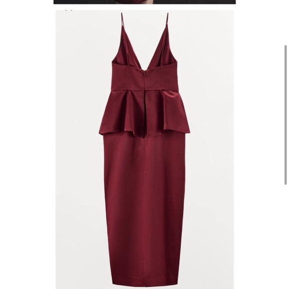 NWT Zara HEAVYWEIGHT satin
PEPLUM DRESS-M
🚨FIRM PRICE NO DISCOUNT - Picture 13 of 15